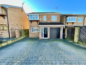 Ricknald Close, Aughton, Sheffield, S26 3XZ