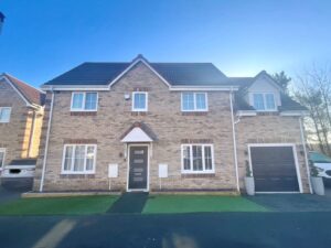 Fairfields Way, Aston, Sheffield, Rotherham, S26 2HB